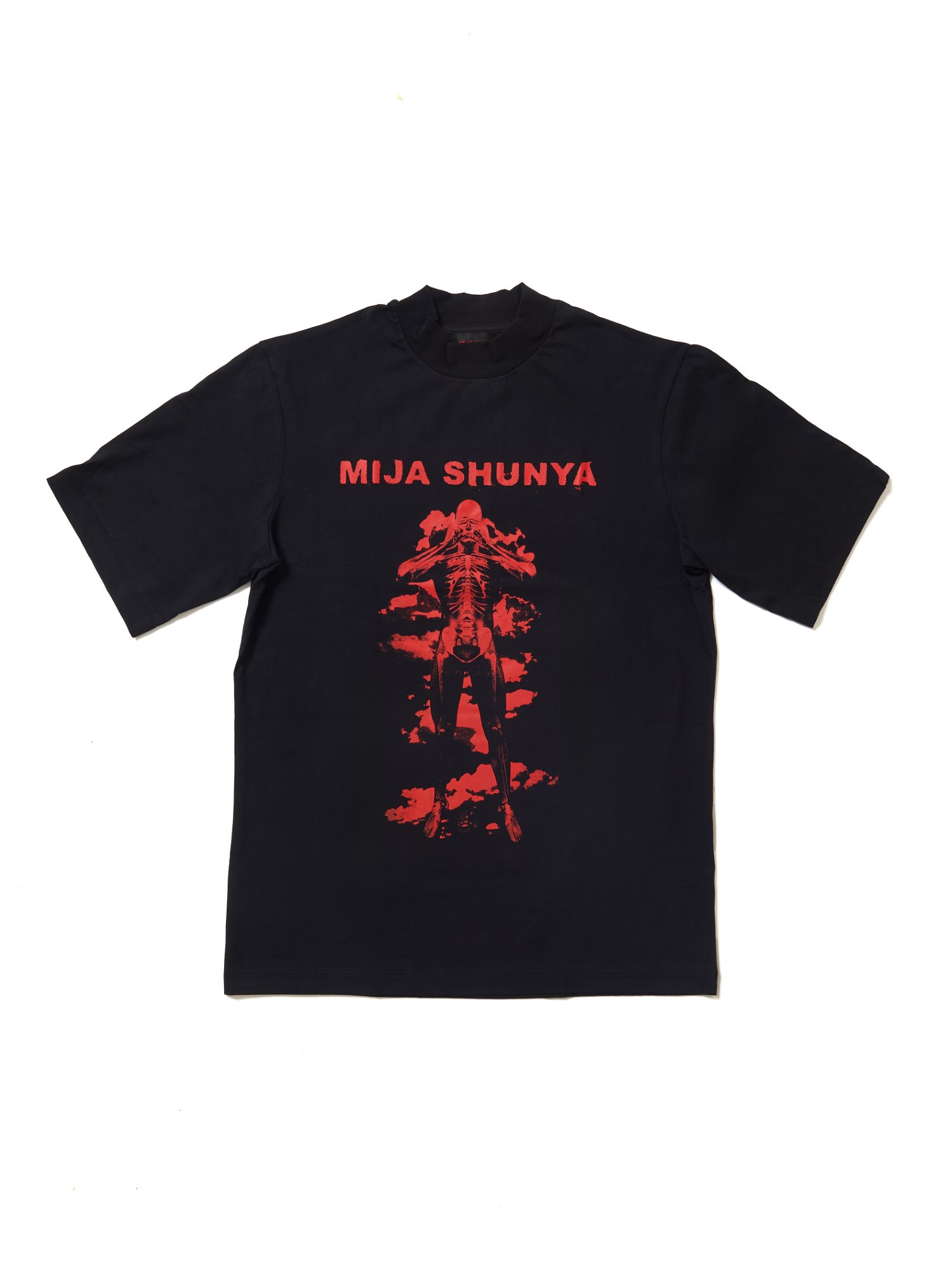M TEE
